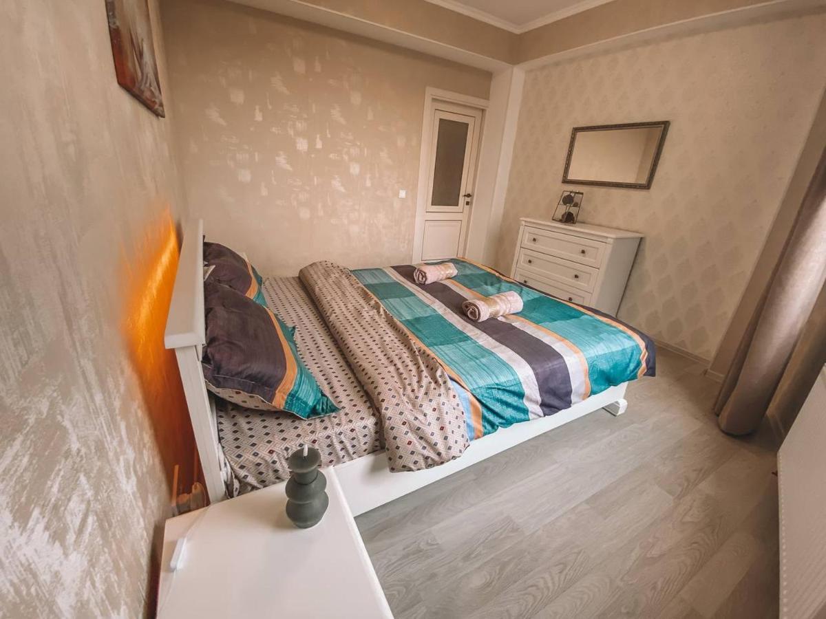 Luxury Sky Apartment Chisinau Exterior photo